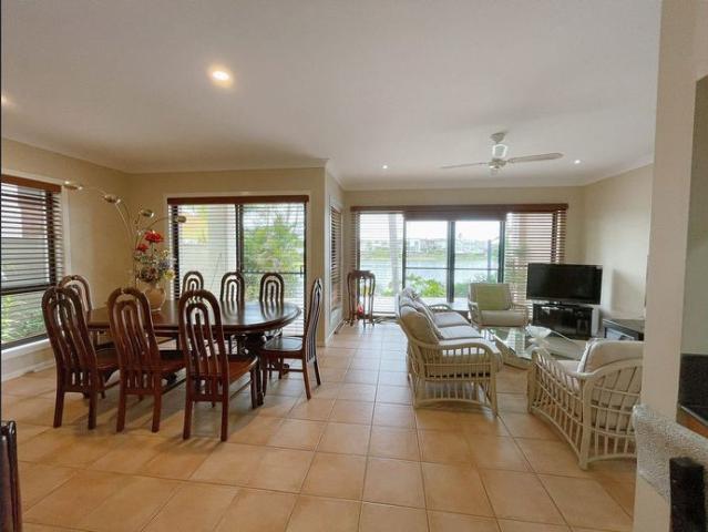 Townhouse for rent in Fernbrook, Queensland