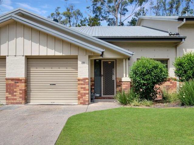 Townhouse for rent in Fernbrook, Queensland