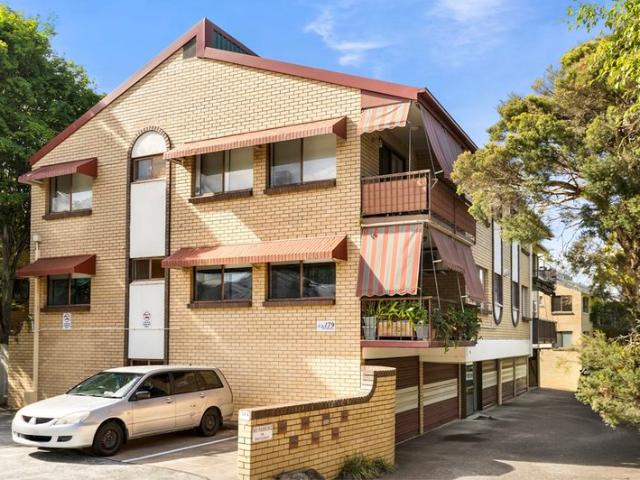 Apartment for rent in Toombul, Queensland