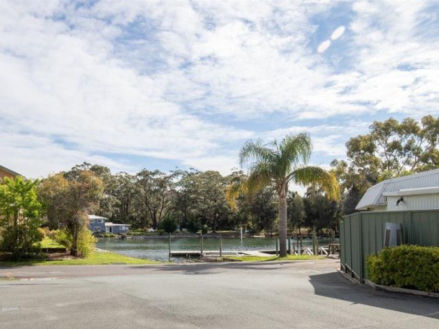 Apartment for rent in Tomakin, Eurobodalla Shire Council