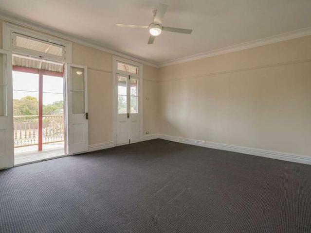Townhouse for rent in Maitland, Newcastle-Maitland