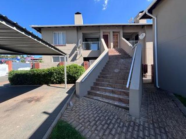 Apartment for sale in Nooitgedacht, Gauteng