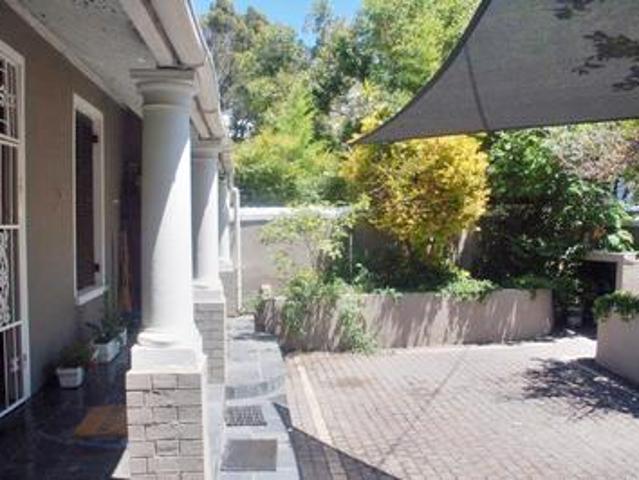 House for sale in Cape Town, Western Cape