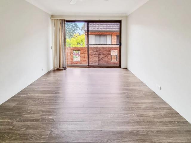 Townhouse for rent in Sydney, New South Wales