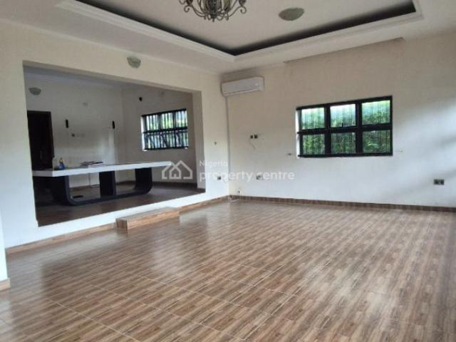 Detached duplex for rent in Ikeja , Abuja