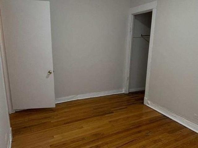 Apartment for rent in Chicago Park, Illinois
