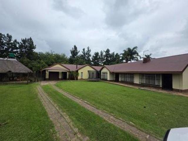 Commercial for sale in Waterkloof, Gauteng