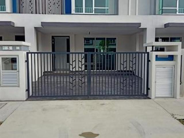 Terraced House for sale in Sepang, Tanjong Sepat