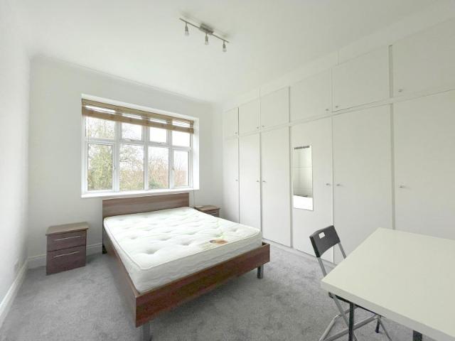 Apartment for rent in Kilburn, Greater London