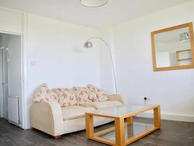 Apartment for rent in London Borough of Merton, Greater London