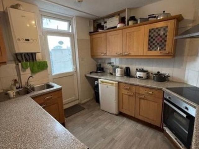 Apartment for rent in Winchmore Hill, Edmonton