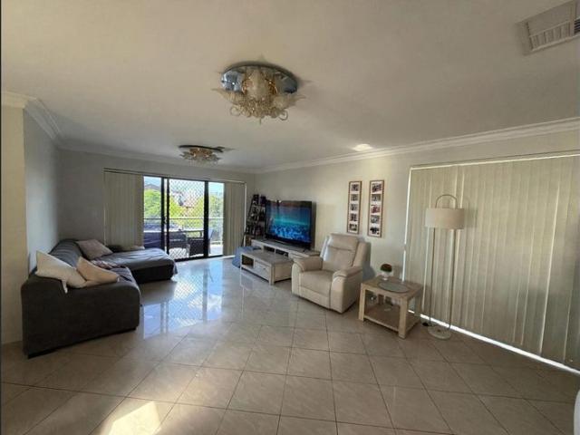 Apartment for rent in Experiment Farm, Sydney