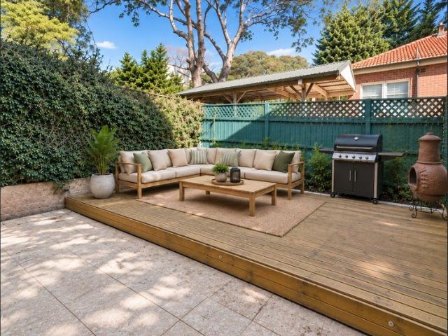Townhouse for rent in Lower North Shore, Sydney