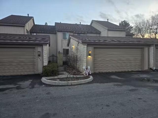 Condo for rent in West Bloomfield