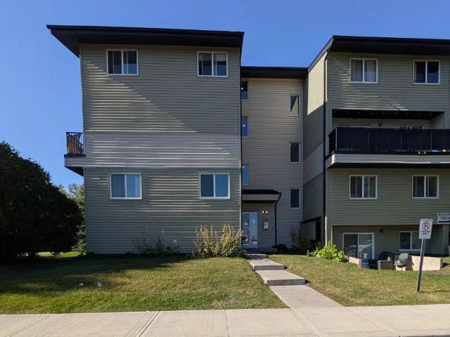 Townhouse for rent in Belvedere, Edmonton