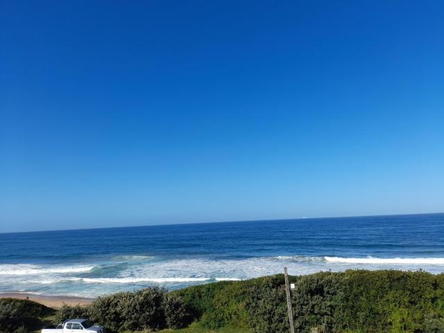 Apartment for rent in La Mercy, eThekwini Metropolitan Municipality