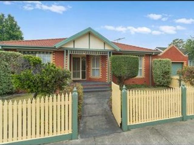 Apartment for rent in Mordialloc, Victoria