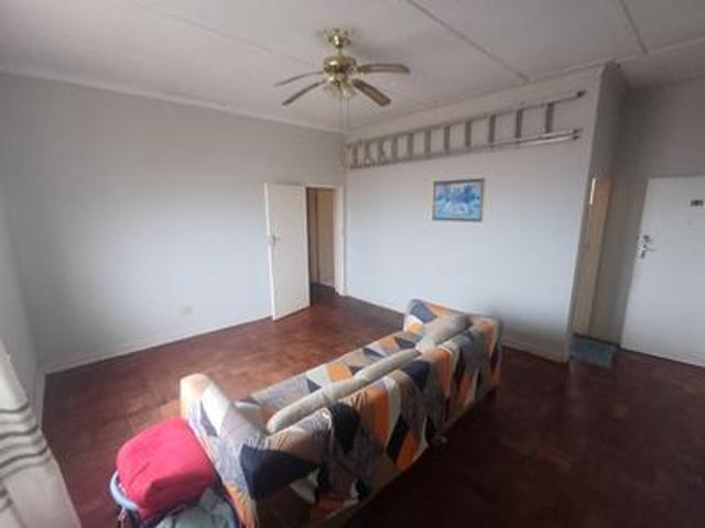 Apartment for sale in Port Elizabeth, Eastern Cape
