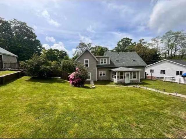 Condo for rent in Vernon Rockville