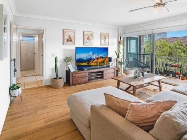 Apartment for rent in Southport, Gold Coast City
