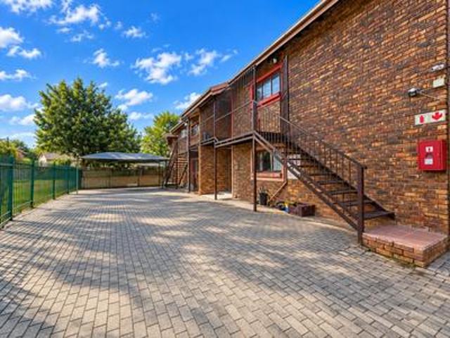 Apartment for sale in Brits, Madibeng Local Municipality