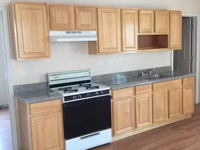 Condo for rent in Kingston