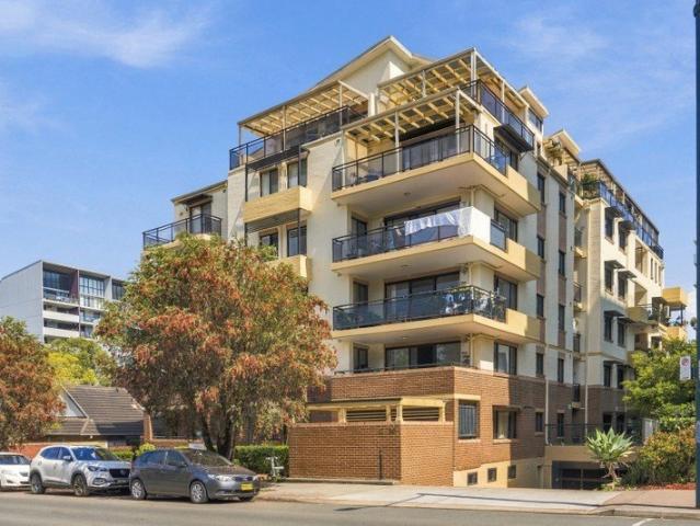 Apartment for sale in Sydney, Liverpool City Council
