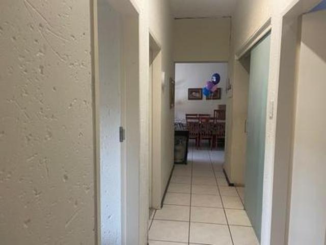 Apartment for rent in Vosloorus, Gauteng