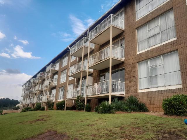 Apartment for rent in Silverfields, Mogale City Local Municipality