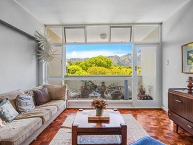 Apartment for rent in Kenilworth, Cape Town