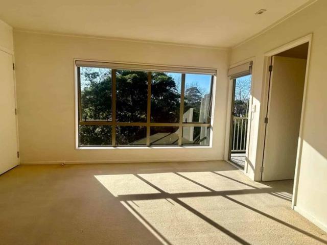 Apartment for rent in Wairau Valley