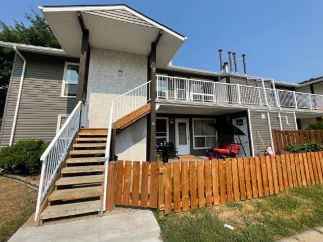 House for rent in Wedgewood, Alberta