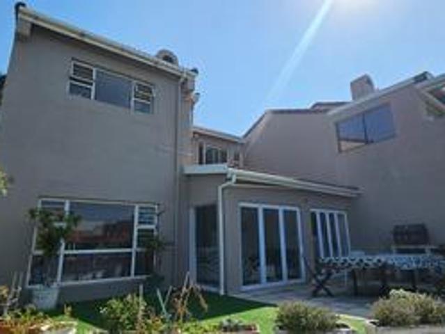 House for sale in Ugu District Municipality, Kwazulu-natal