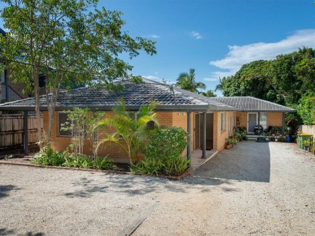 Duplex for rent in Southport, Gold Coast City