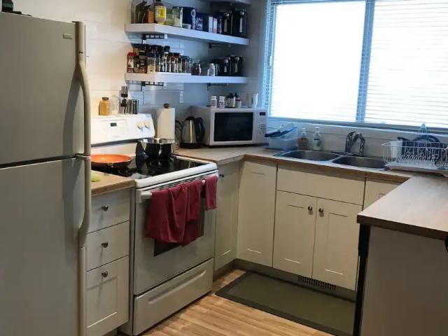House for rent in Wedgewood, Alberta
