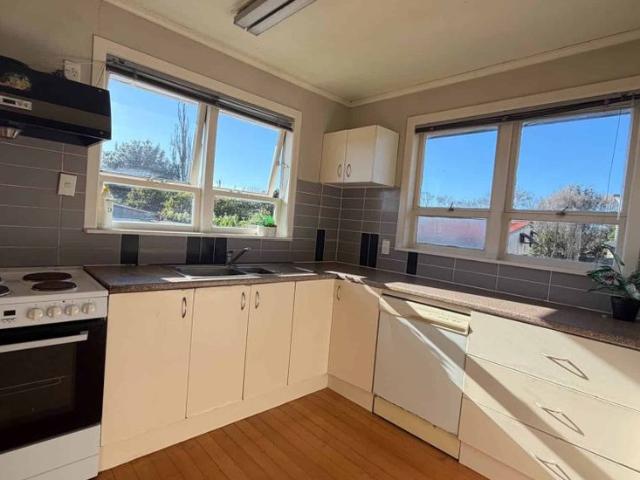 House for rent in Avondale, Oroua County
