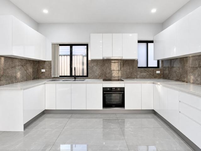 Villa for rent in Condell Park, Sydney