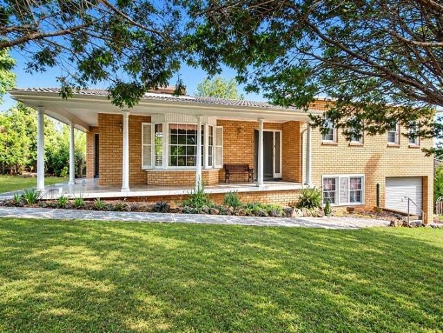 House for rent in Baulkham Hills, Sydney