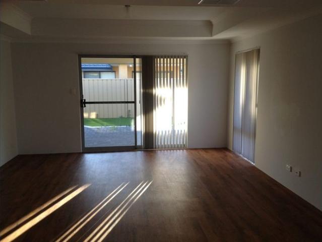 House for rent in Canning Vale, Western Australia