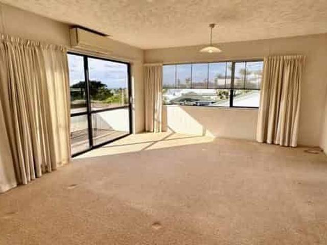 House for rent in Whangaparaoa, Oroua County