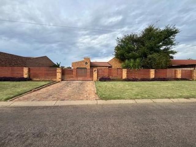 House for sale in Ekurhuleni, Gauteng