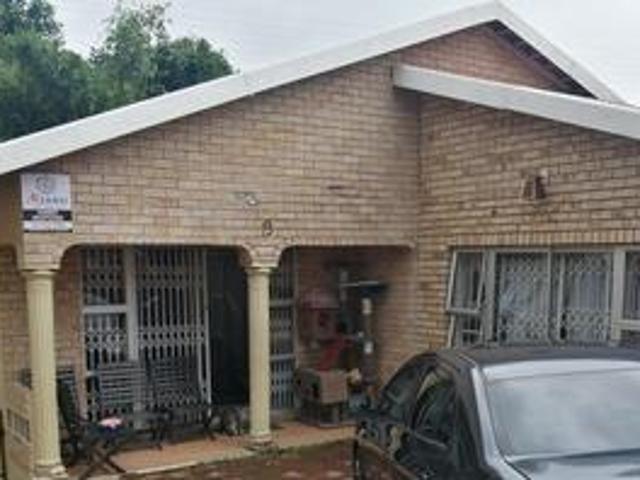 House for rent in Chatsworth, Kwazulu-natal