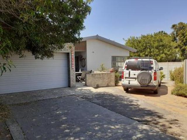 House for sale in Bellville, Western Cape
