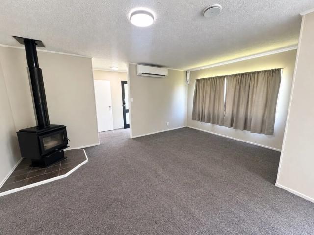 House for rent in Weymouth, Manurewa