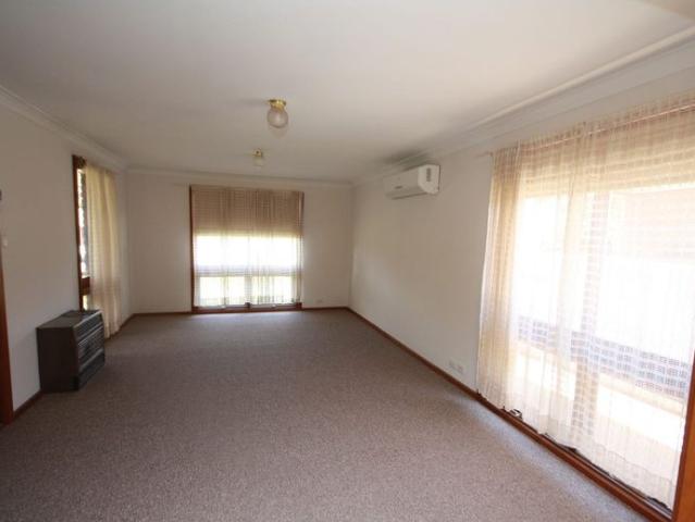 House for rent in Modbury North, Adelaide