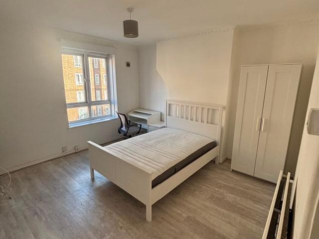 Apartment for rent in Oval, Greater London