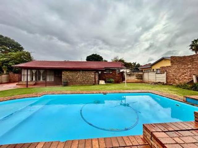 House for sale in Akasia, Gauteng