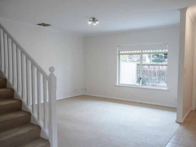 Townhouse for rent in Brooklyn Park, Adelaide
