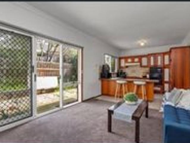 Apartment for rent in Croydon North, Melbourne