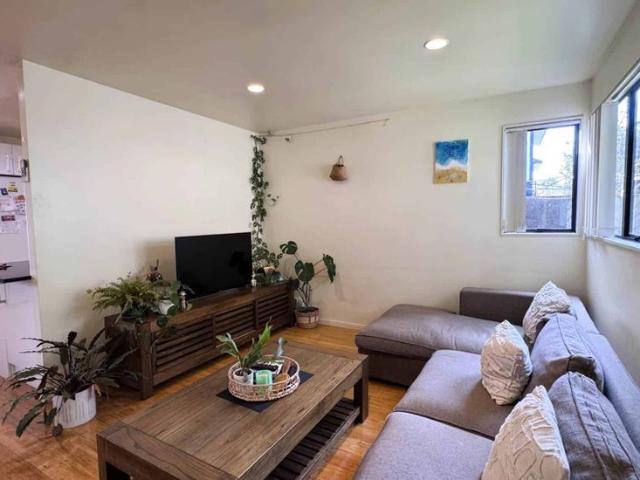 Townhouse for rent in Balmoral